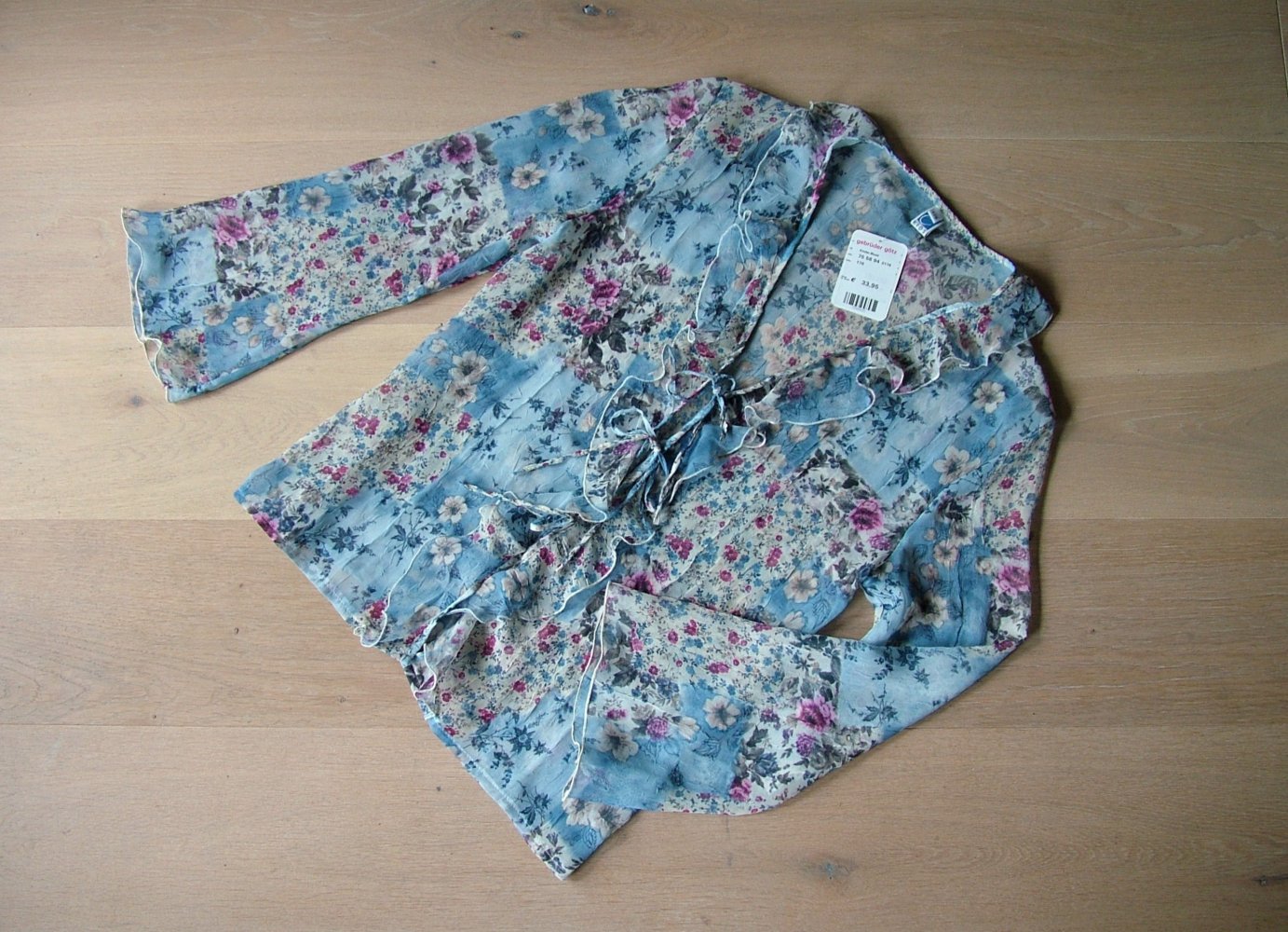 Romantische Bluse, neu, Gr. 176