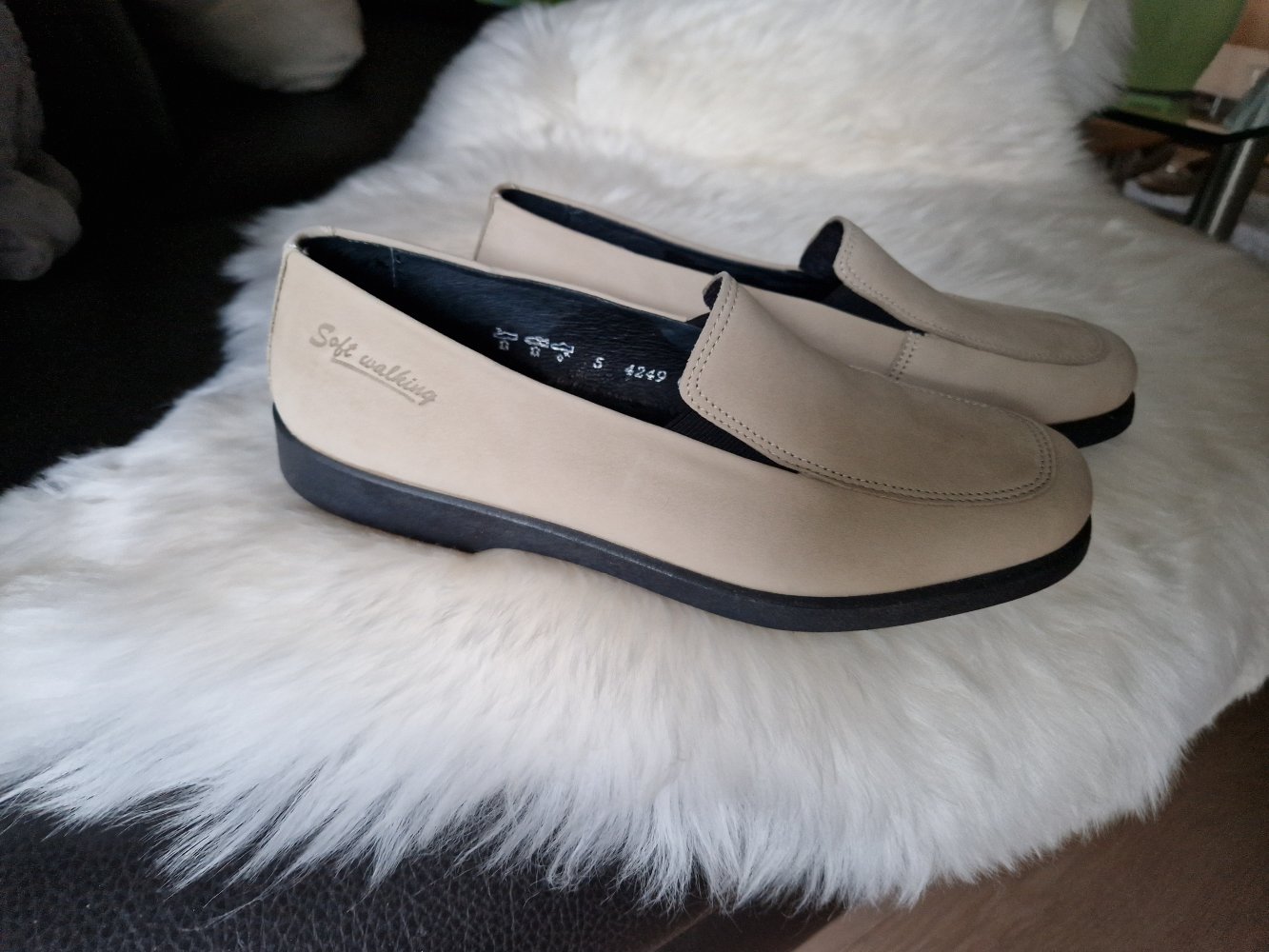 Neue Slipper, Mokassins von Rohde Gr. 5 (Nubukleder)