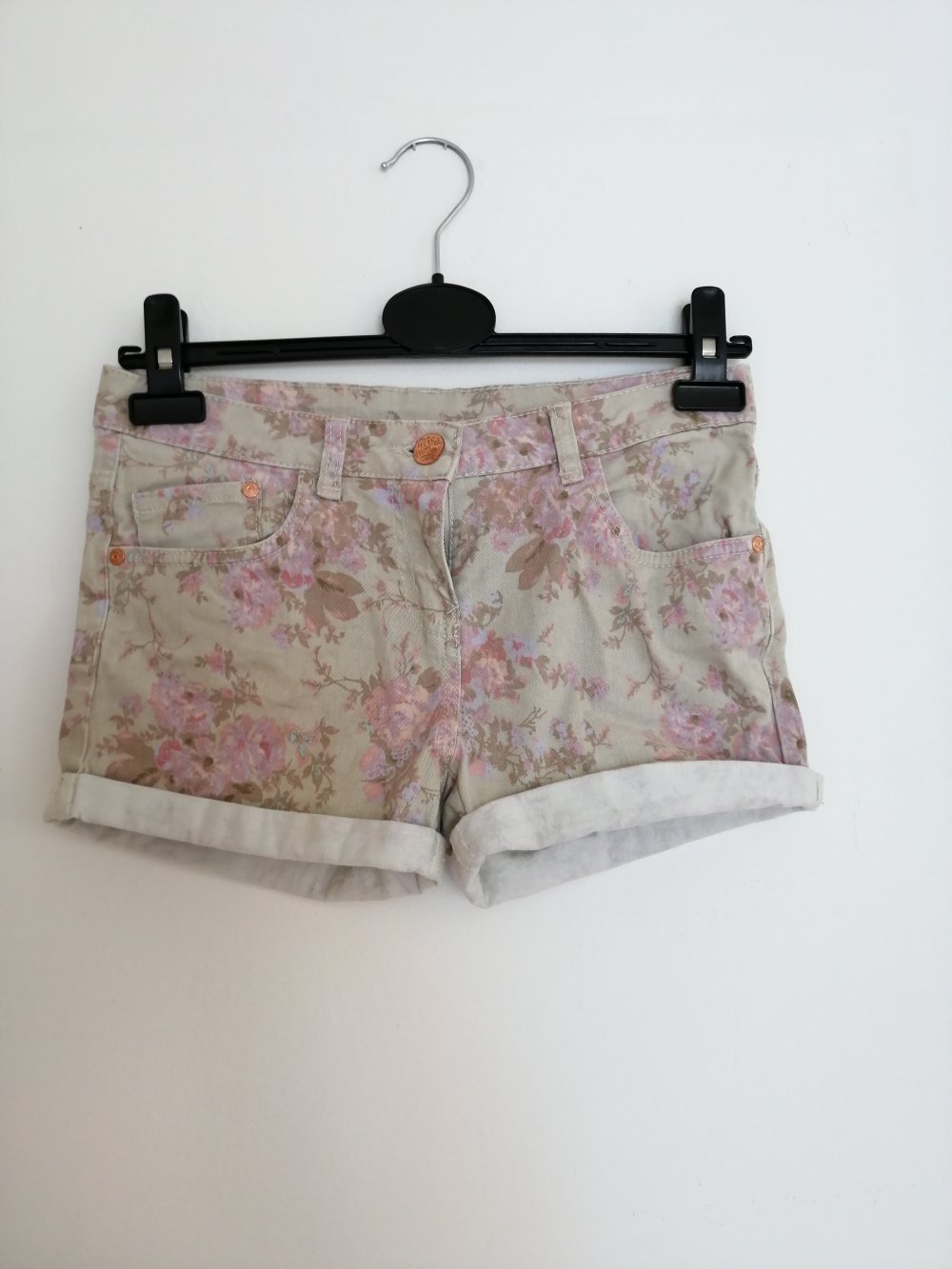 Süße Blümchen Shorts Blumen muster beige rosa