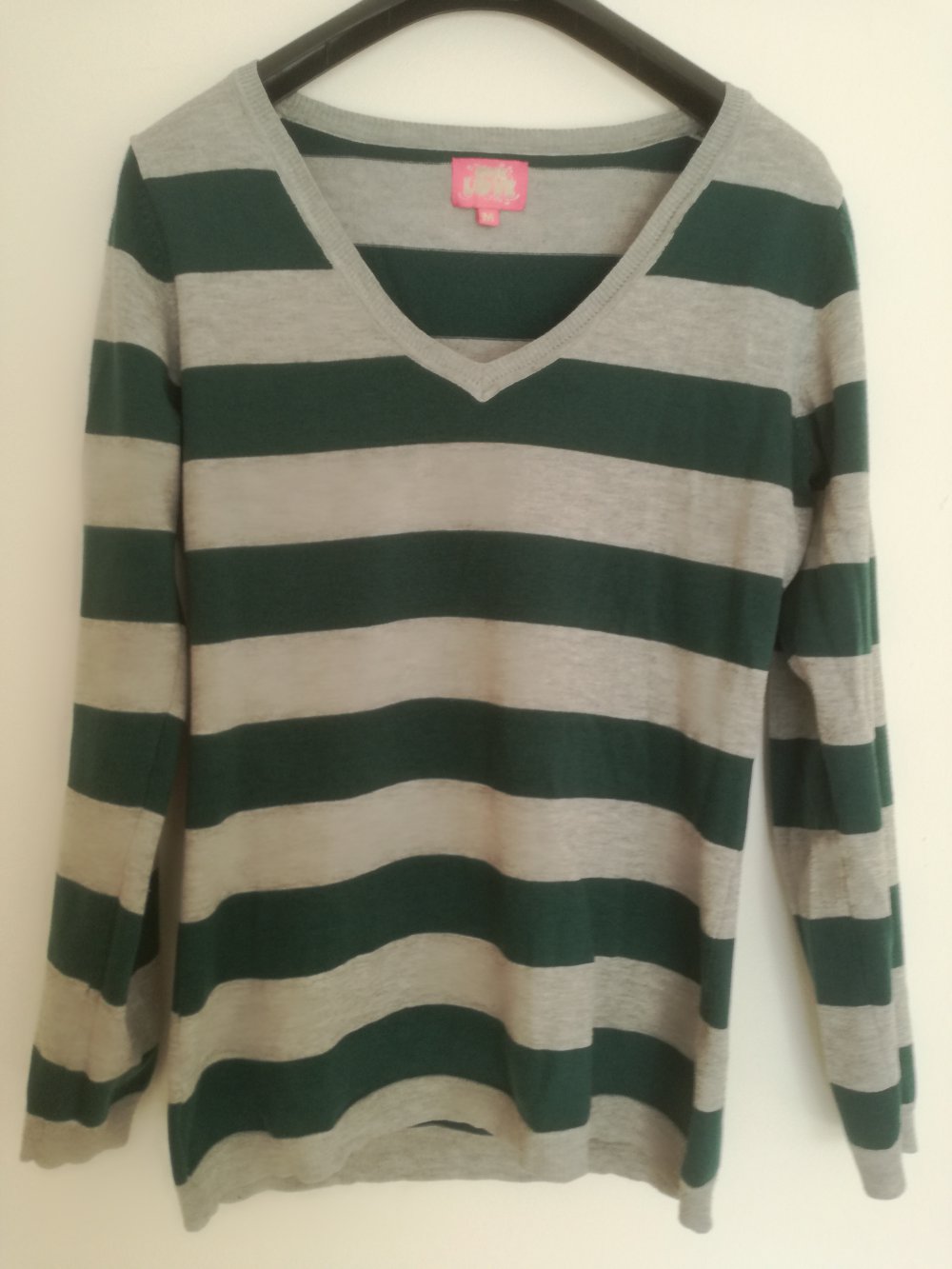 Grün Grau gestreifter Pullover