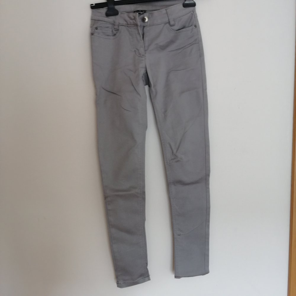 Schicke graue Hose