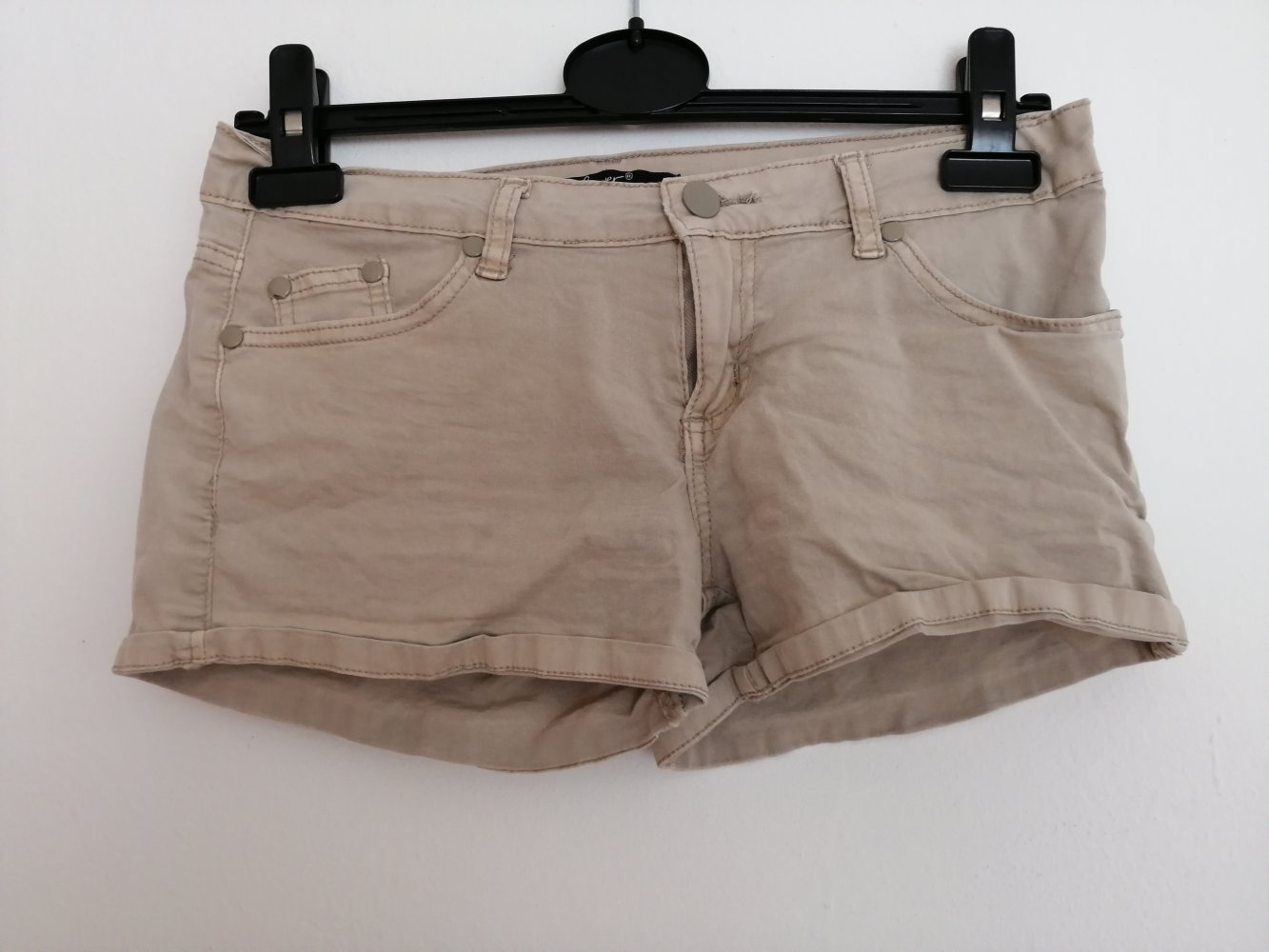 Süße Shorts in Beige für den Sommer und Herbst mit Taschen Kurze Hosen