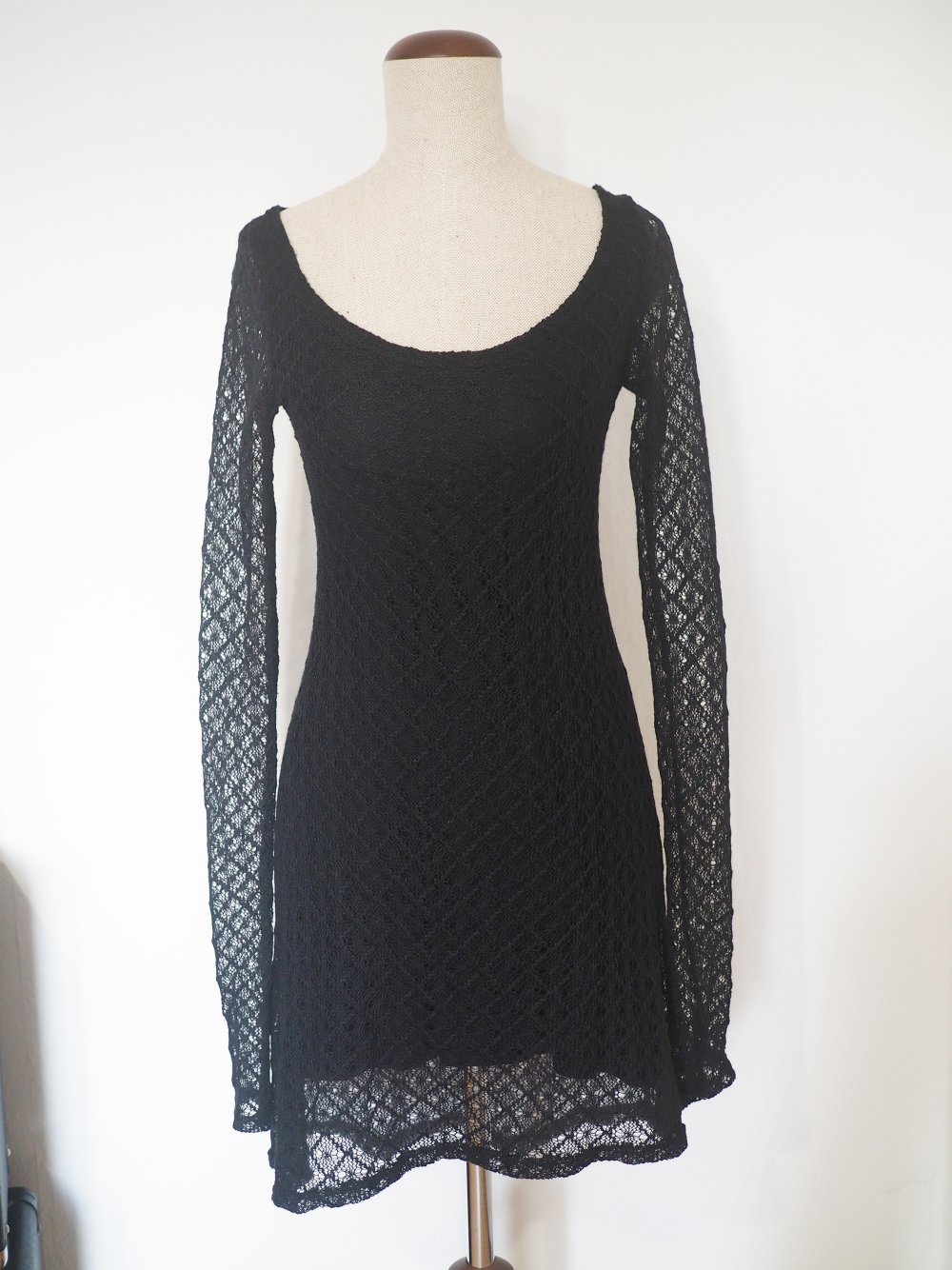 Elegantes Häkelkleid