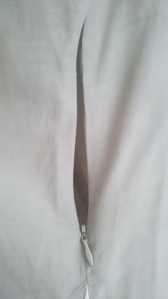 Bluse Gerry Weber mit Schmucksteinen Größe 44