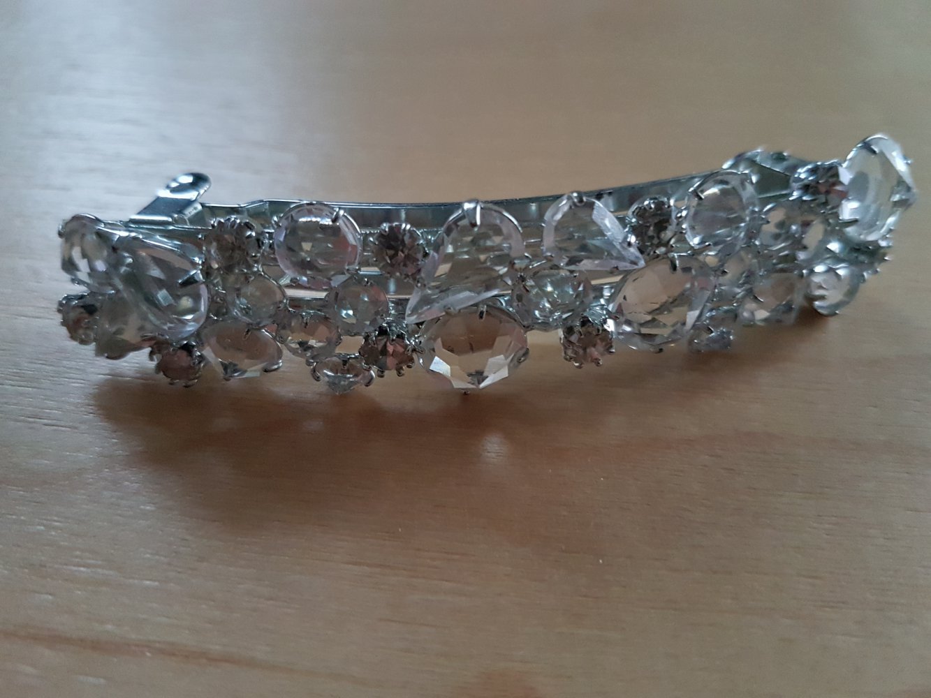 Haarspange Schmucksteine funkelnd Hochzeit
