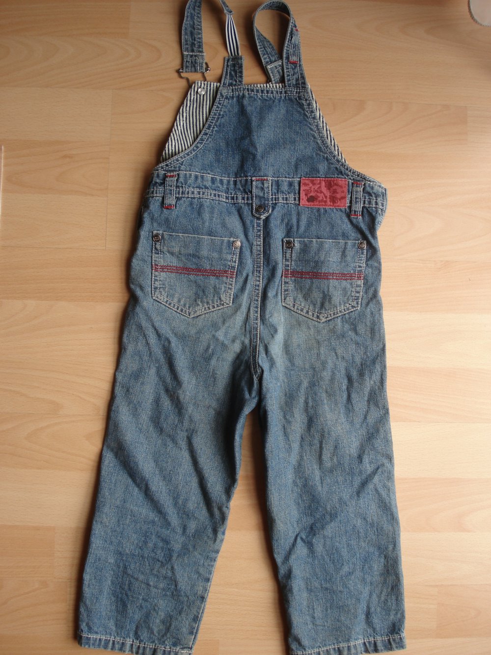 Latzhose