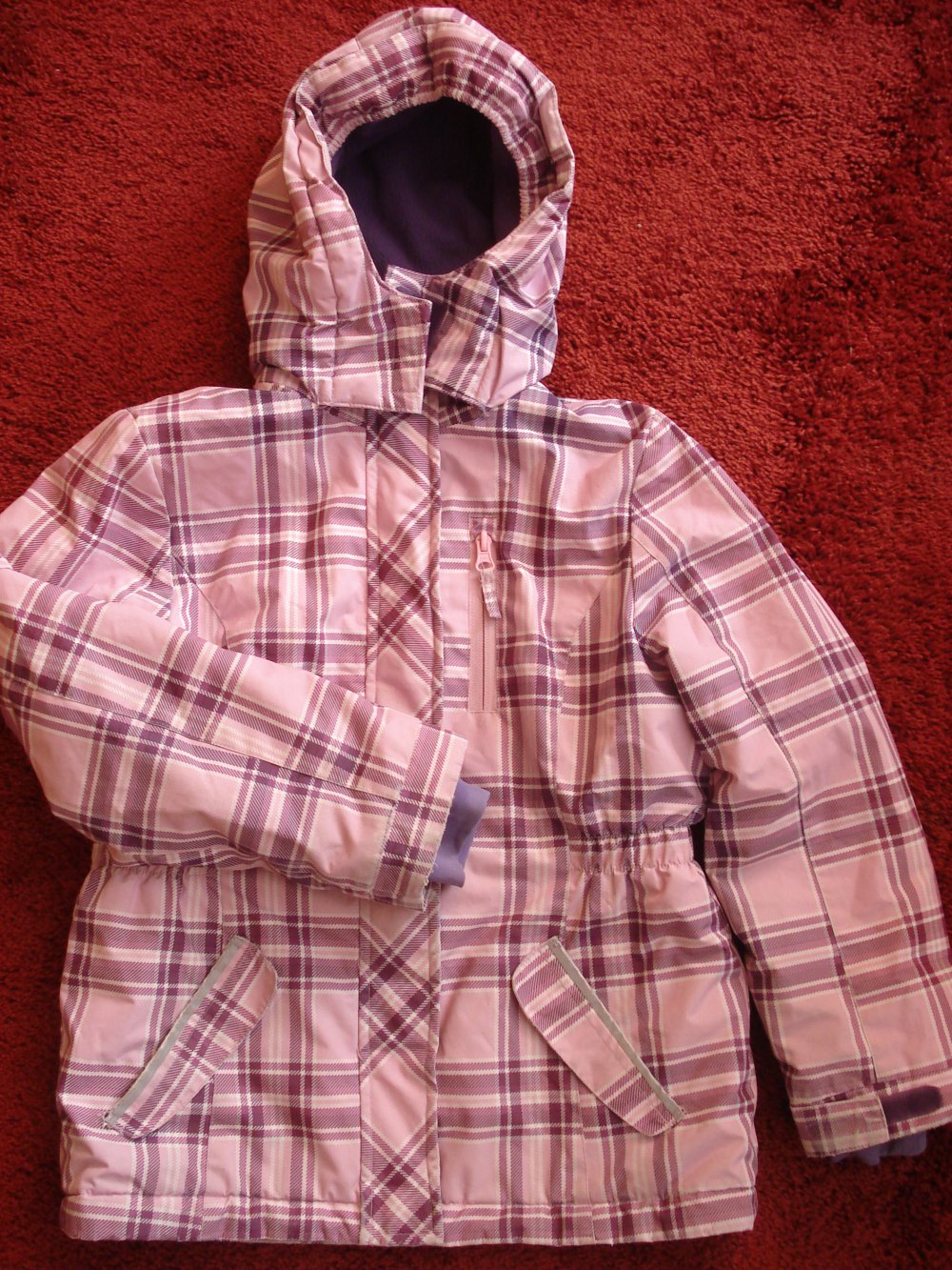 warme Jacke mit Fleece gefüttert