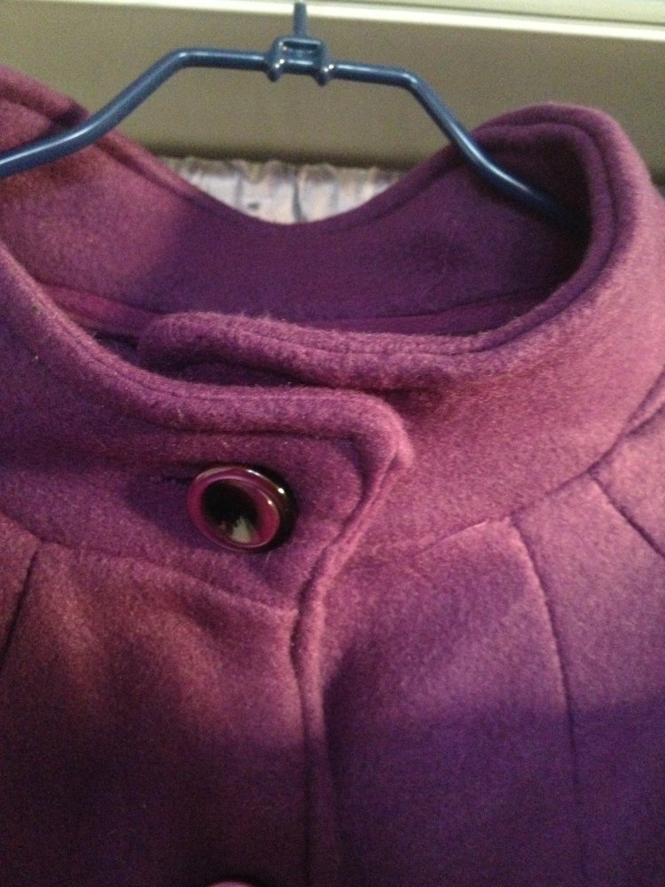 Jacke, Fleecejacke Gr. 42, Farbe Beere, Top Zustand.