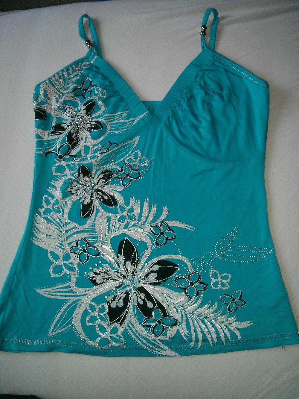 Blaues Träger Top mit Blumenmuster