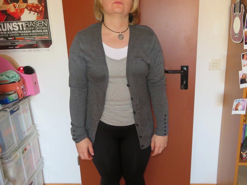 Cardigan grau Gina Tricot XL
