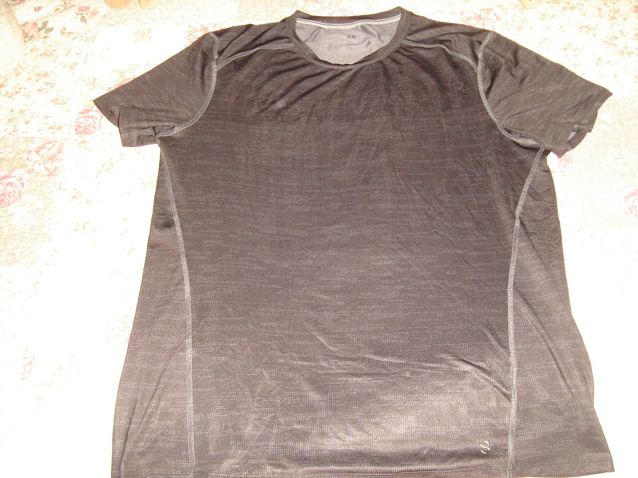 H&M Sport Shirt Größe L schwarz / grau 