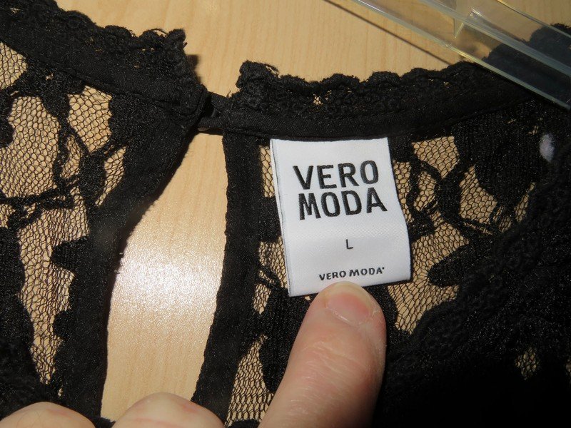 Vero Moda Kleid schwarz mit Spitze Größe L