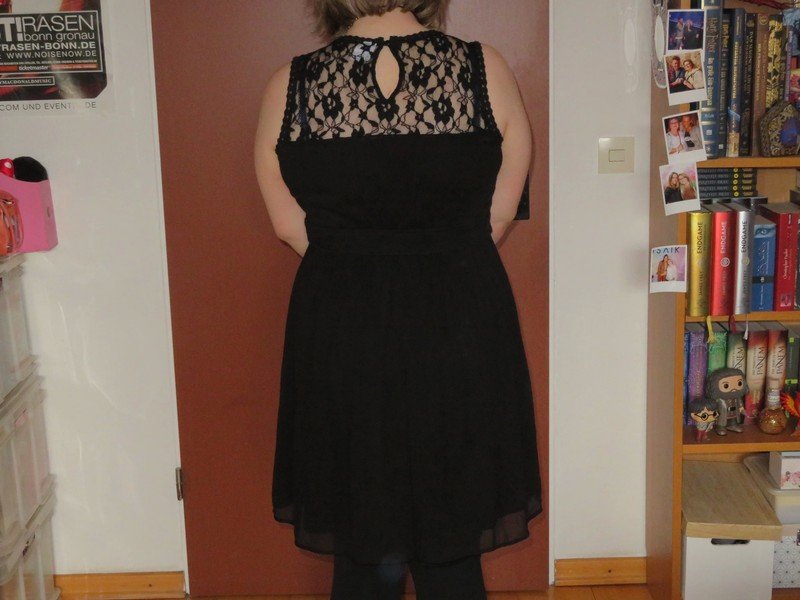Vero Moda Kleid schwarz mit Spitze Größe L