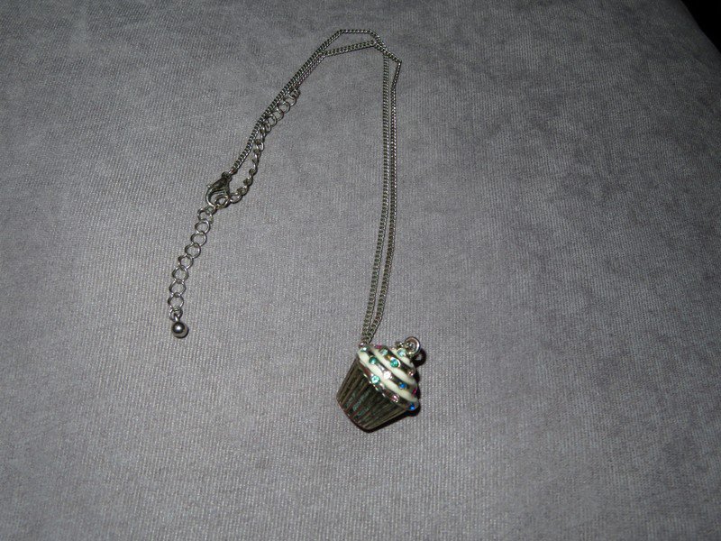 Primark Cup Cake Kette silber 48 cm