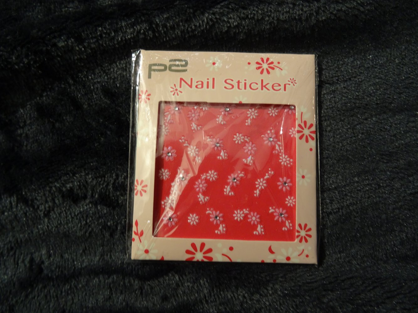 P2 Nagelsticker neu