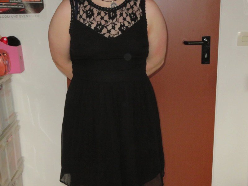 Vero Moda Kleid schwarz mit Spitze Größe L