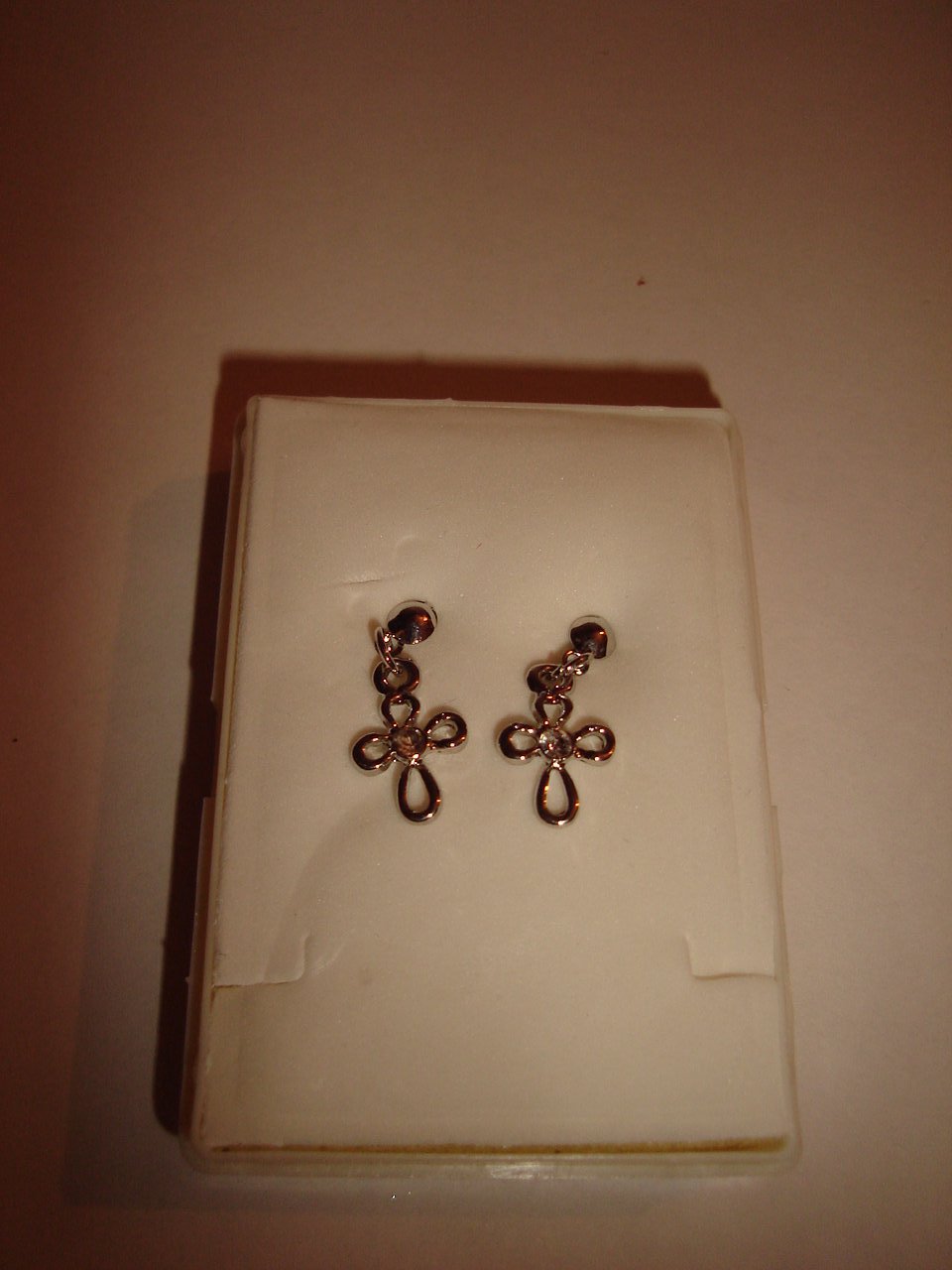 Kreuz-Ohrstecker Modeschmuck silber 