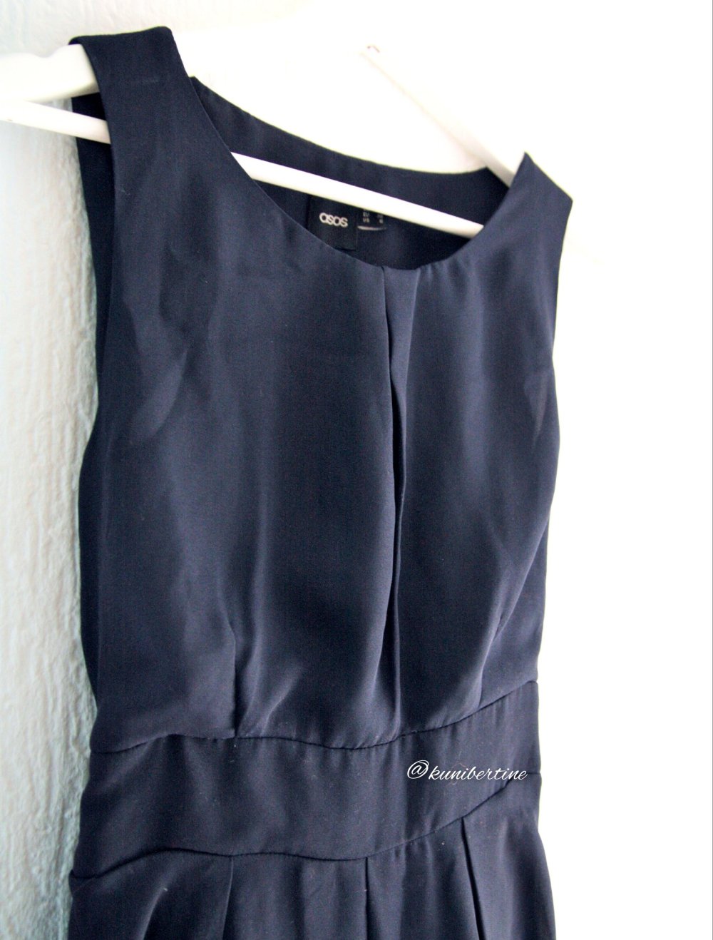Dunkelblaues Kleid von Asos Gr S