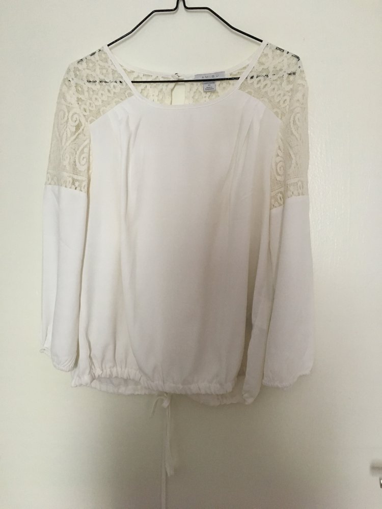 Weiße Bluse 