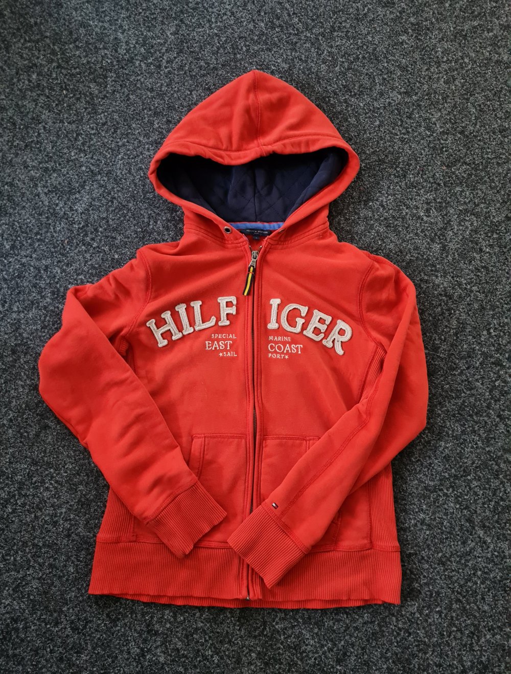 Tommy Hilfiger Sweatjacke rot