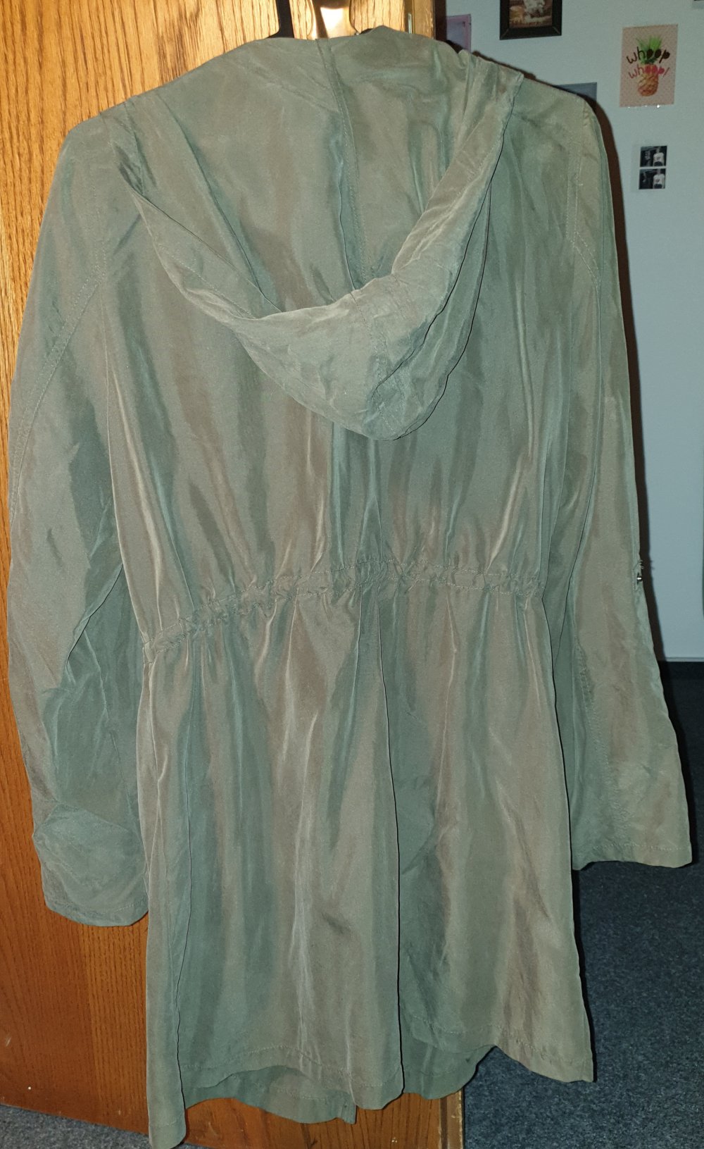 Leichte Jacke in Oliv 
