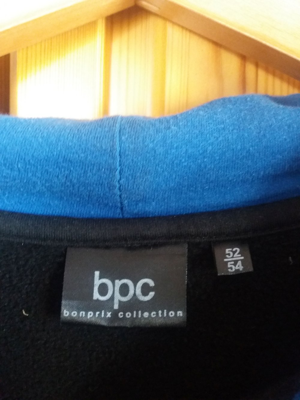 Kapuzenjacke schwarz, Gr. 52/54, bpc