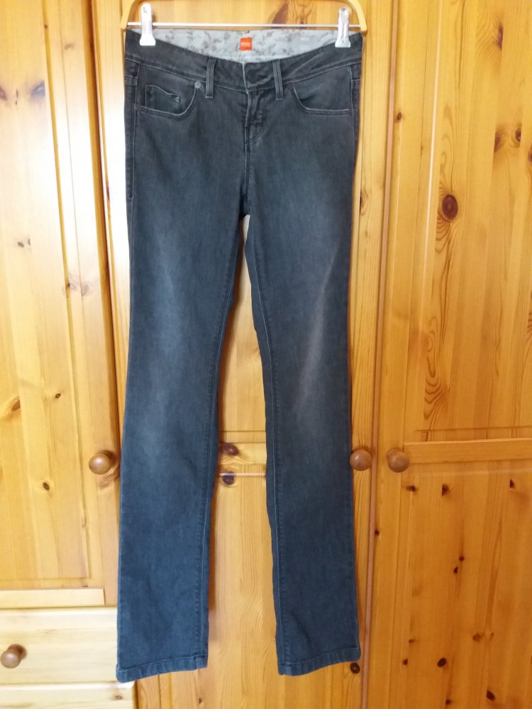 Hugo Boss Jeans schwarz Gr. 26/34