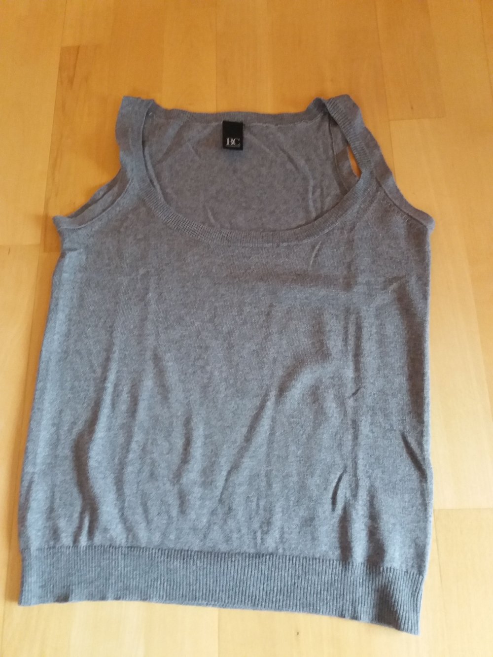 NEU! graues Tank-Top, B.C. Best Connections, Gr. 36
