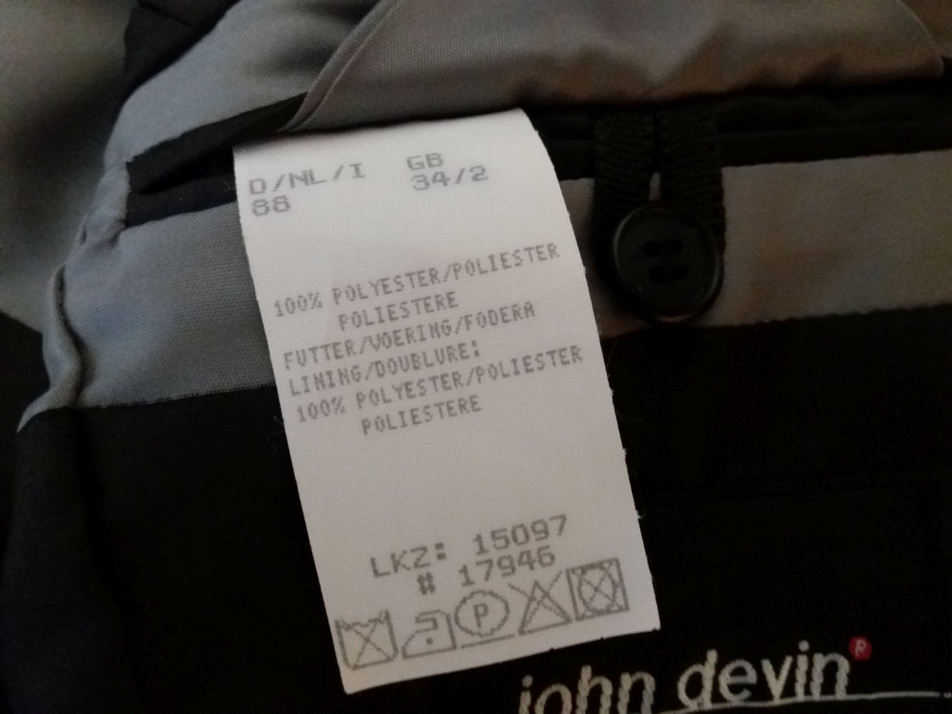 Schwarzes Sakko von john devin Gr. 88 (Juniorengröße!)