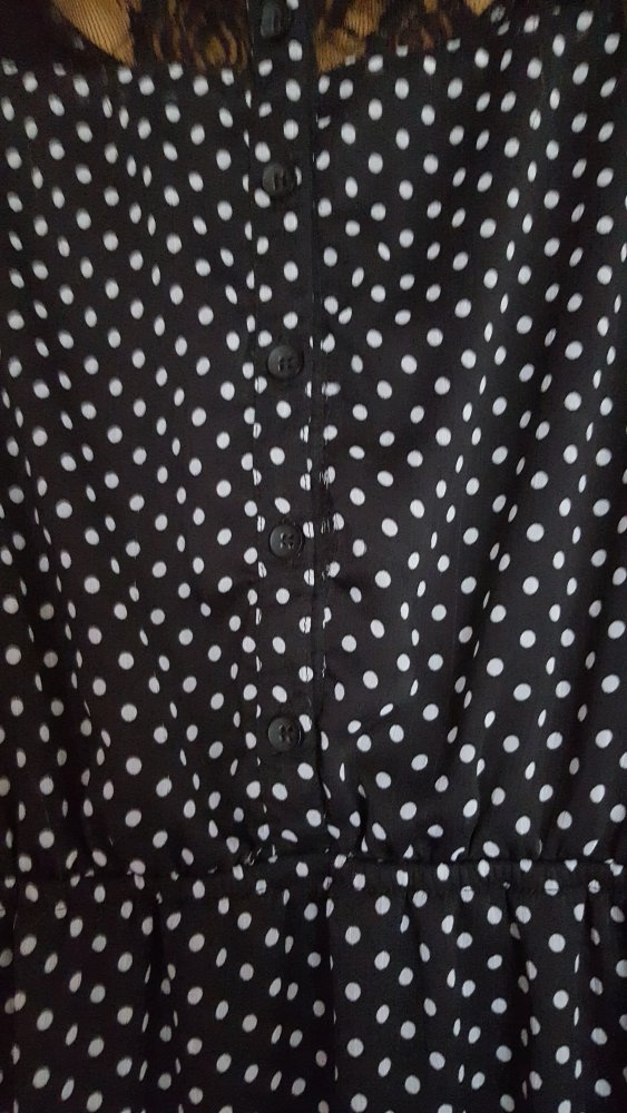 Only Kleid