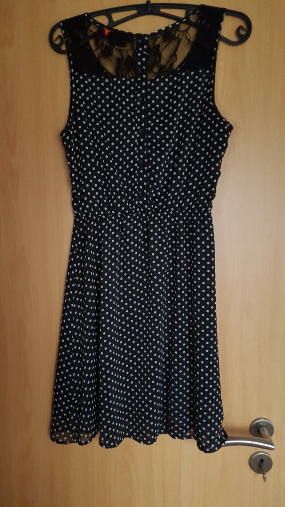 Only Kleid