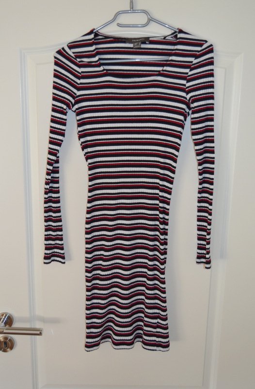 Kleid