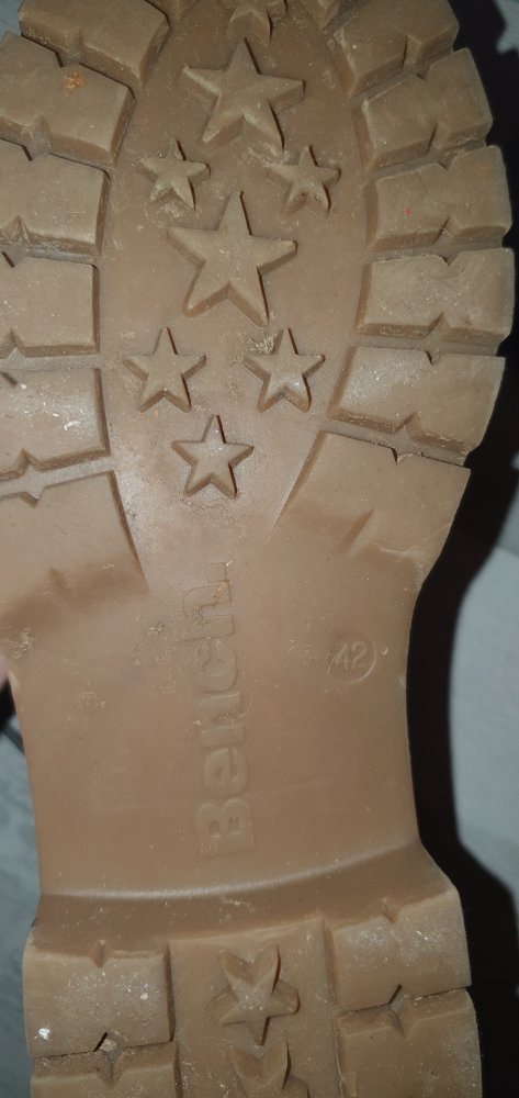 Graue Boots