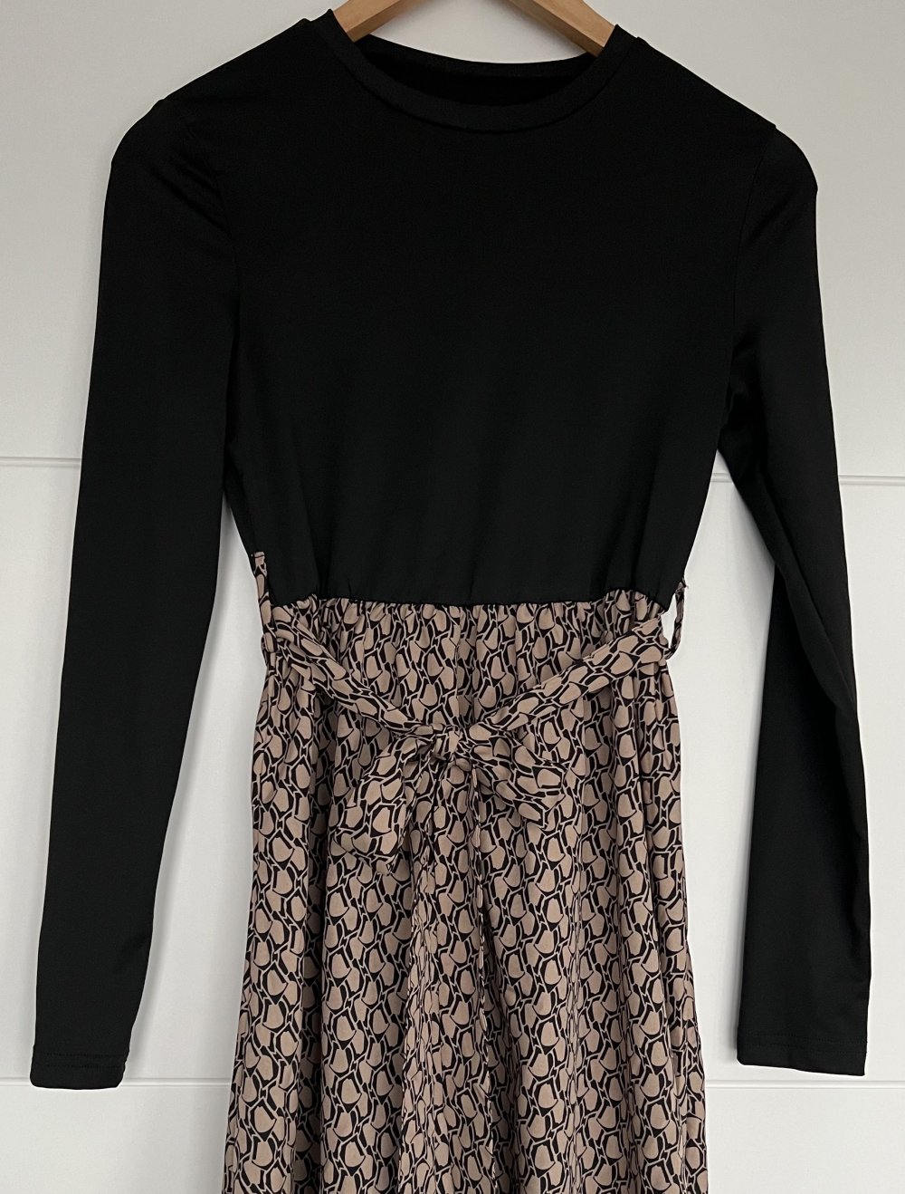Leichtes Kleid in Größe 34