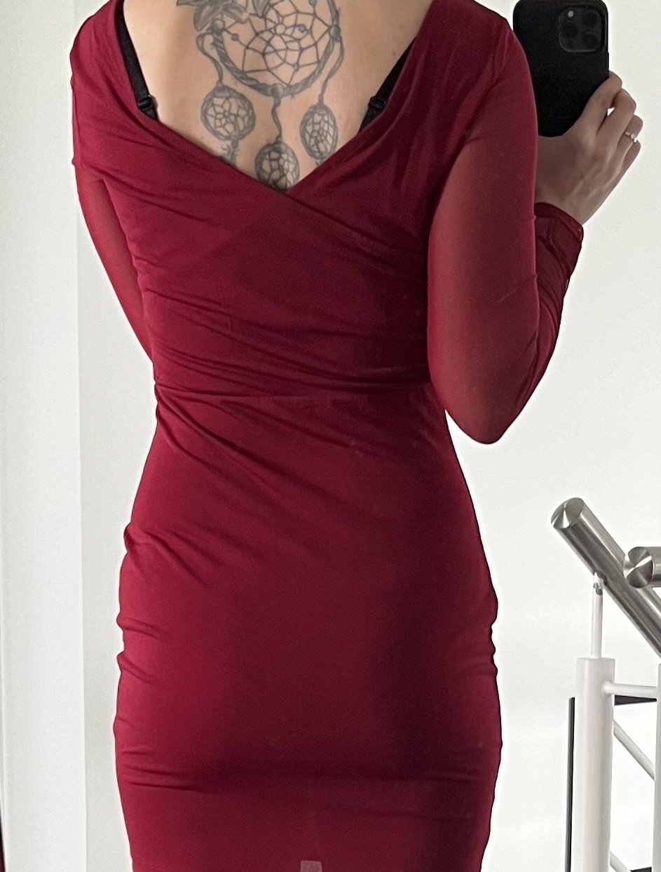 Figurbetontes Kleid gr. 34