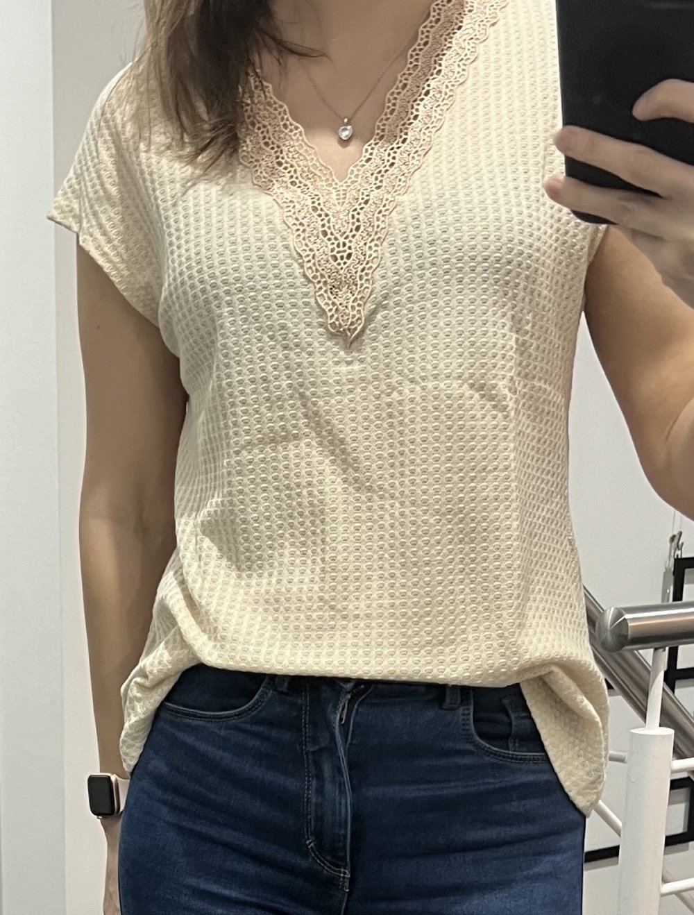 T-Shirt mit Spitzeneinsatz