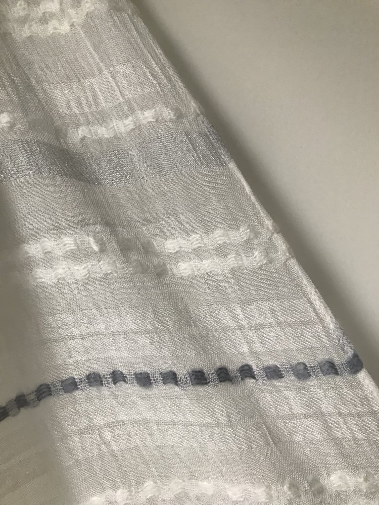 Dünner Schal Tuchschal weiß silber, Bijou Brigitte 