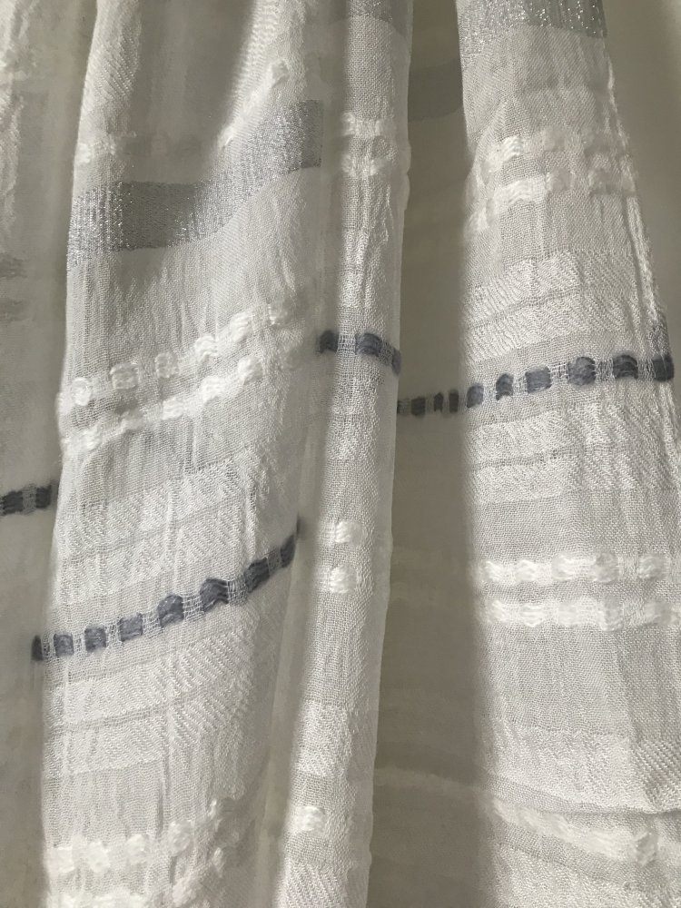 Dünner Schal Tuchschal weiß silber, Bijou Brigitte 