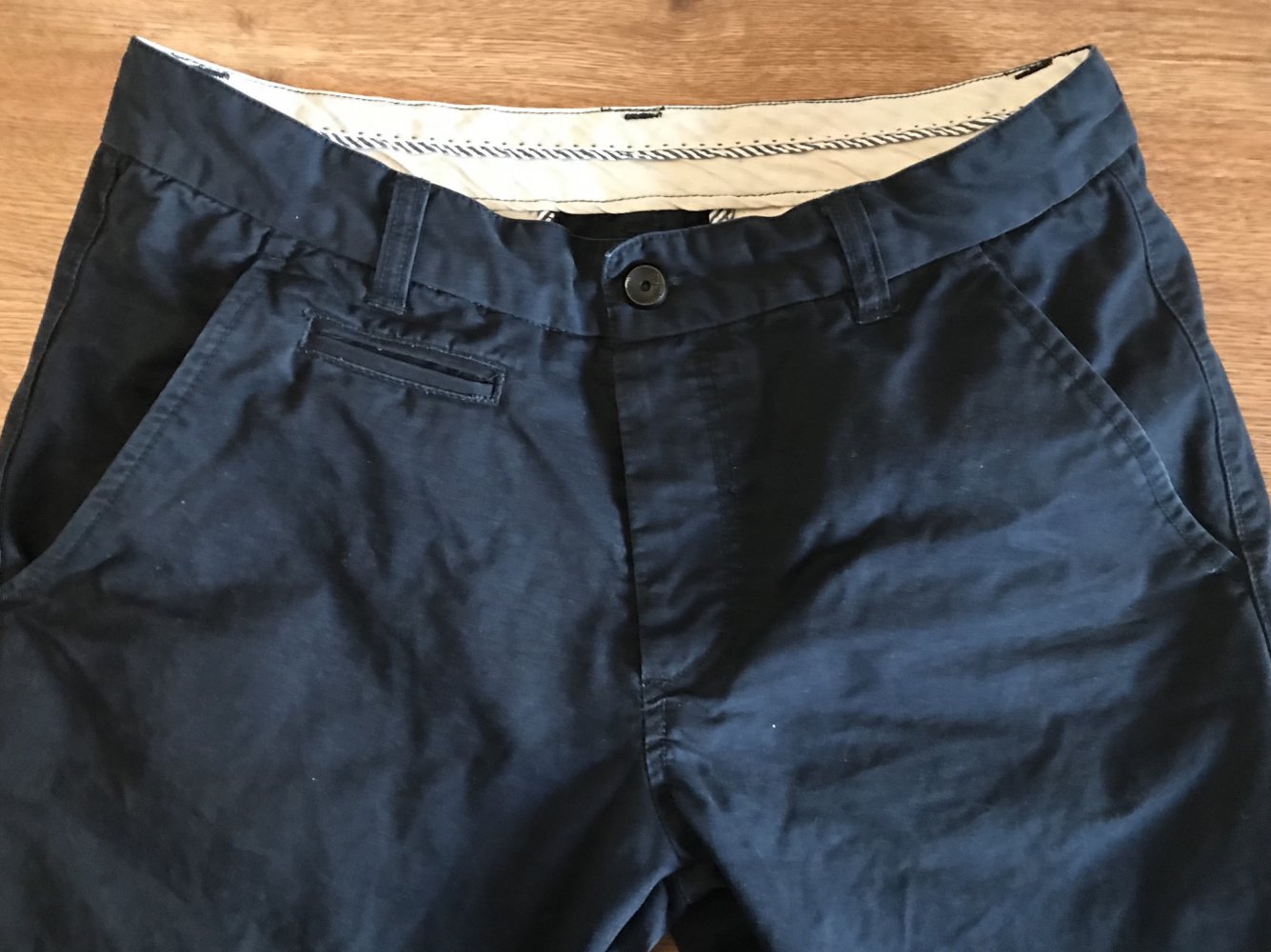 Dunkelblaue Chinohose von Jack & Jones, Größe 34/32