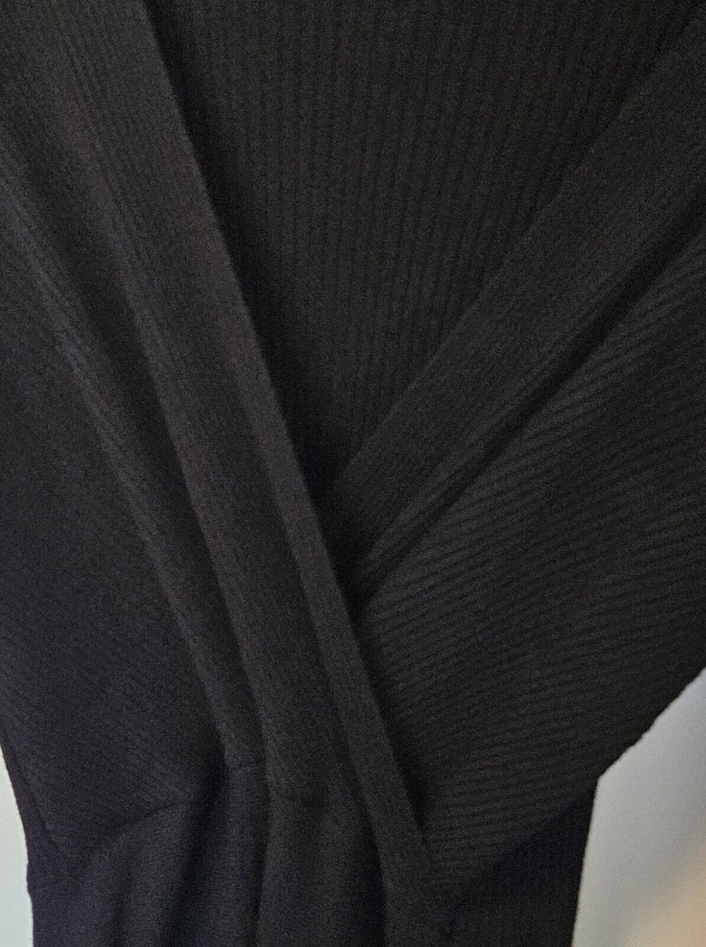 Figurbetonendes Damen Strickkleid Gr. L schwarz