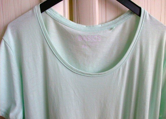 neu & ungetragen hellgrün infinity woman Basics Damen T-Shirt XL mit kurzen Ärmeln, Rundhalsausschnitt, wunderbar weit, bequem u. luftig