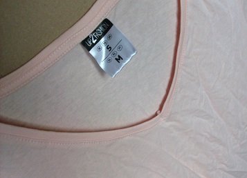 neu & ungetragen: rosa Damen T-Shirt Up2Fashion Größe S; V-Ausschnitt, mit kurzen Ärmeln,  nicht so eng, gute Größe, mega-bequem, tolle, sehr angenehme Stoff-Qualität