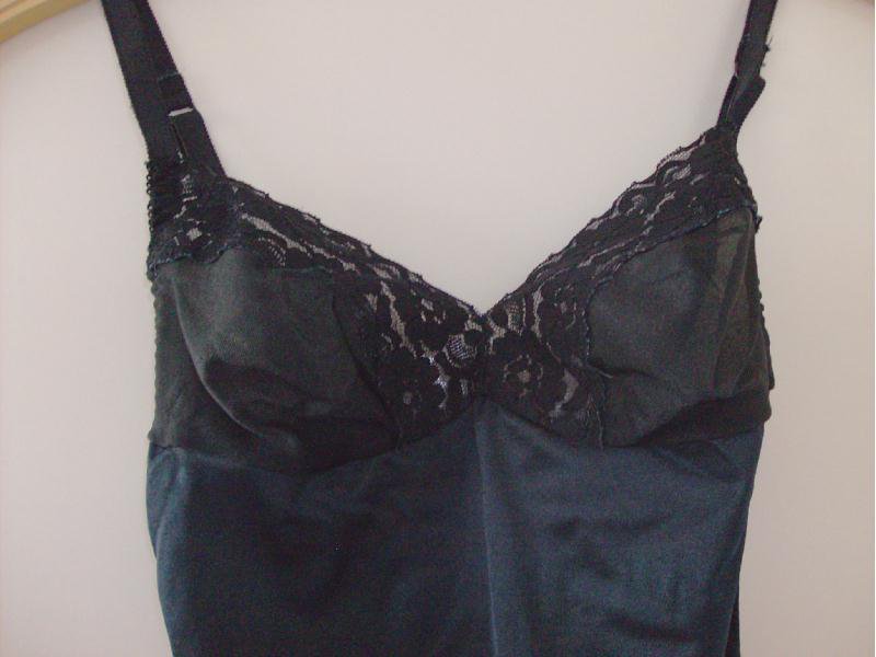 Damen Body Dessous 75, 34/36 schwarz mit Spitze, neu ungetragen, verstellbare Verschlüsse