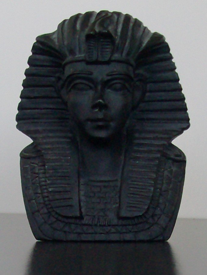 Ägypten-Replik-Skulptur Tutanchamum = der legendäre Kinds-Pharao des alten Ägypten Farbe: schwarz, Ägypten Replik Figur Deko Statue Skulptur Büste schwarz