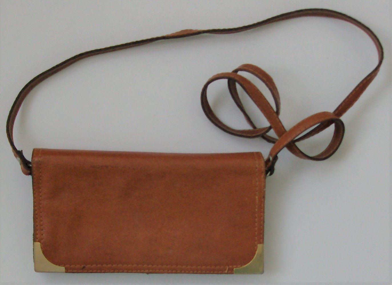 Italien Damen Ledertasche Handtasche karamell braun Clutch 80er Jahre Umhängetasche Geldtasche Schultertasche