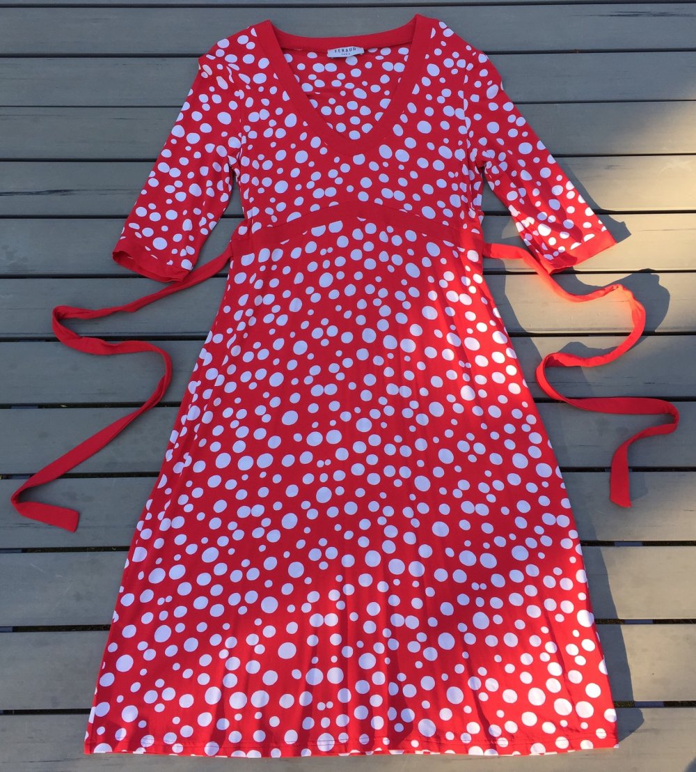 FÉRAUD PARIS Vintage SLINKY Kleid Polkadots Gr. 38
