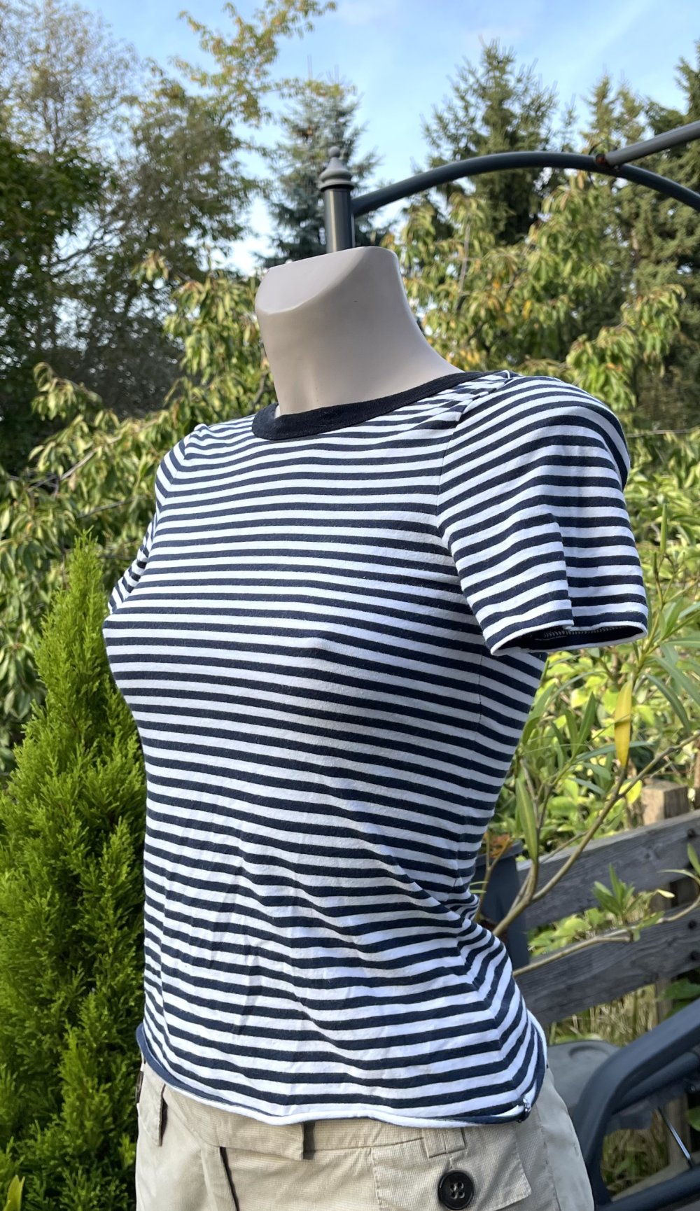 &OTHER STORIES Shirt mit Rückendekolleté Gr. 34