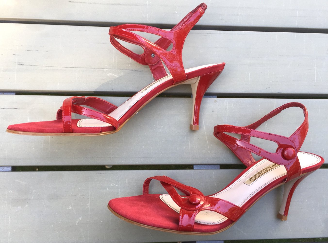 BUFFALO Lack RIEMCHEN SANDALETTE rot Gr. 40
