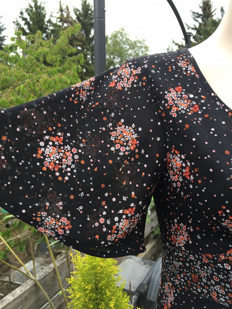 H&M Vintage KLEID Empire MILLE FLEUR Gr. 38