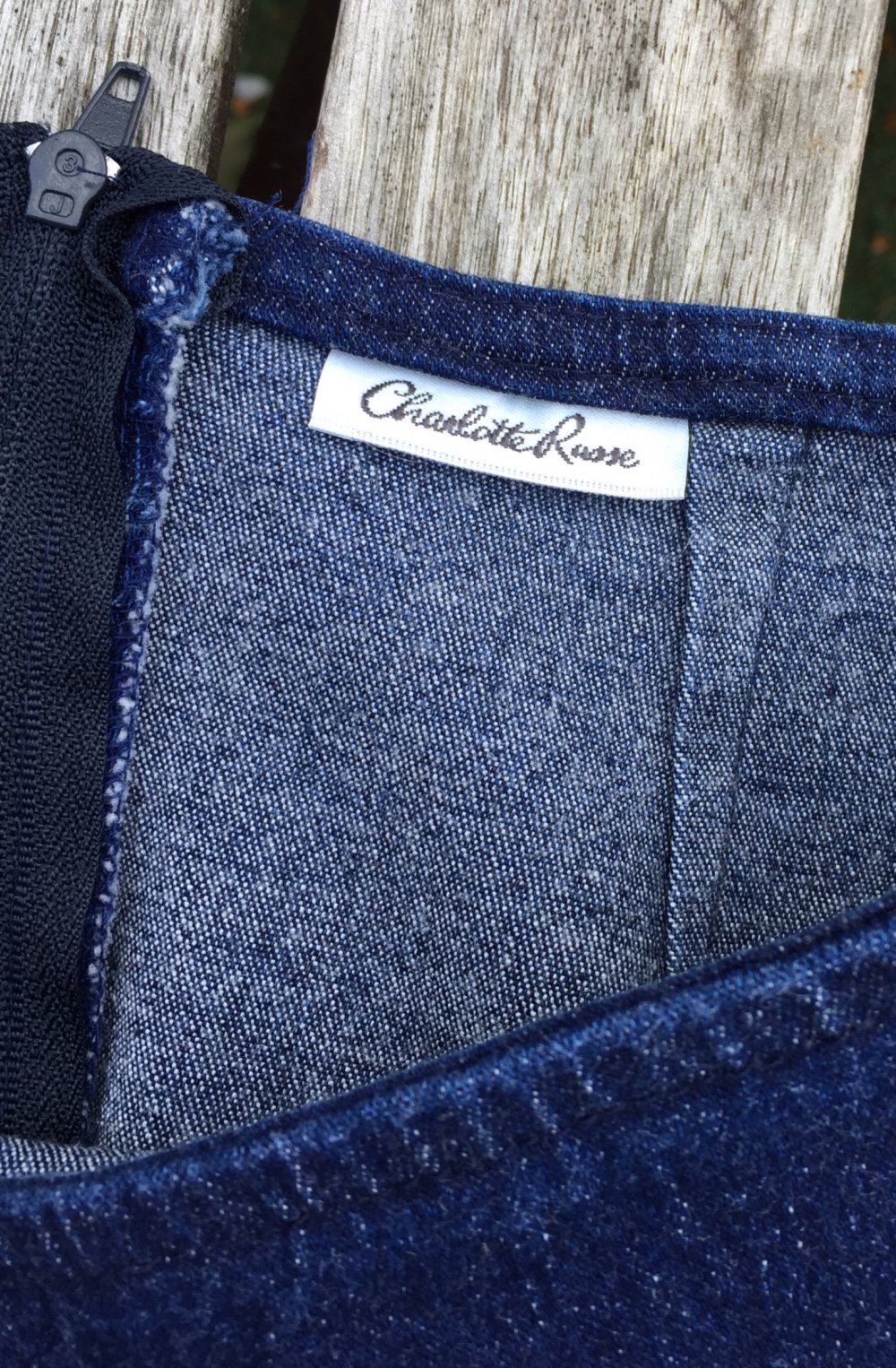 CHARLOTTE RUSSE Vintage JEANSROCK Stiftrock